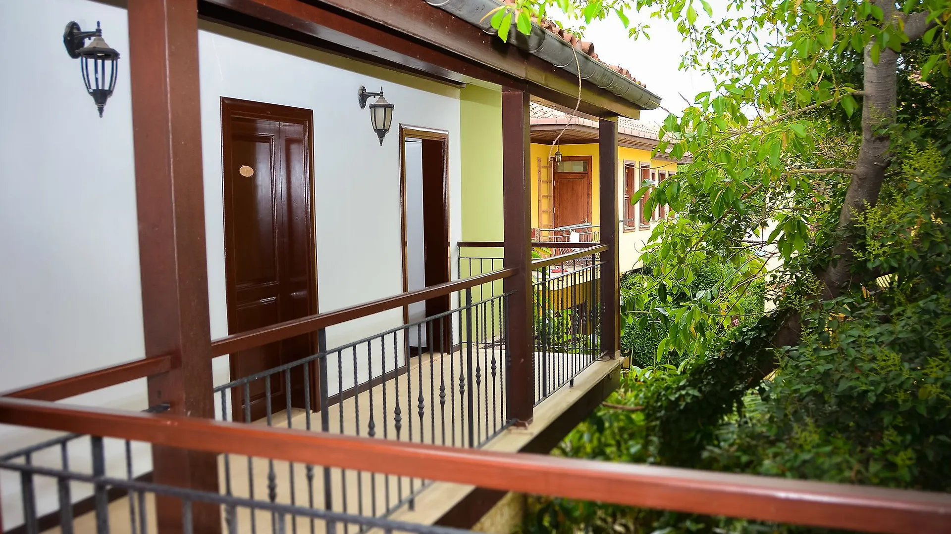 Villa Verde 안탈리아 게스트하우스